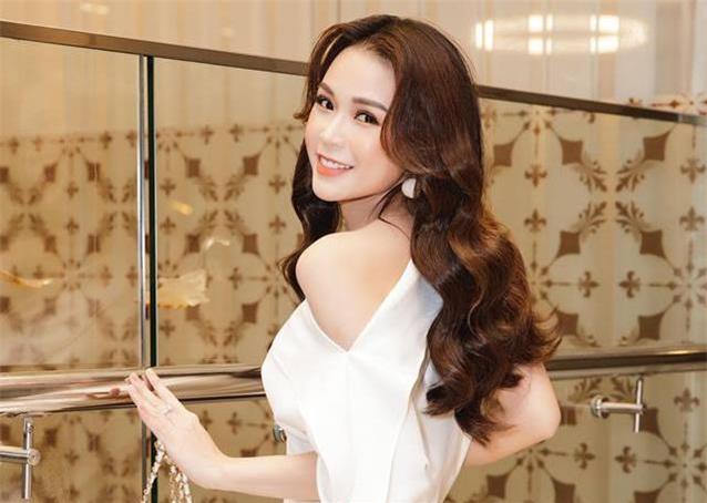 Giá bán: , Điện thoại: 0852240362, 