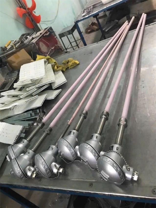 Giá bán: 100,000, Điện thoại: 0982209282, quanglan77.ant@gmail.com